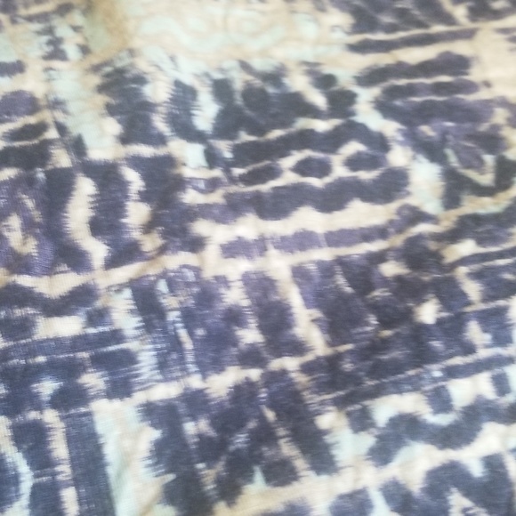 Blue flowy crop top - Picture 2 of 3